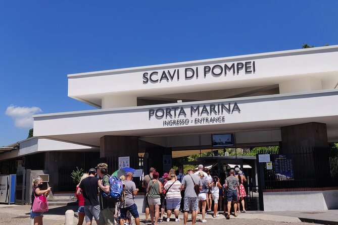 Private Tour Pompeii, Vesuvius and Herculaneum - Herculaneum, smaller but easier to read