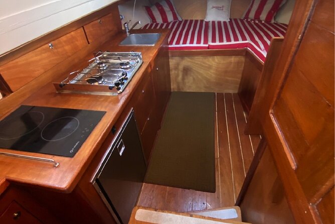 Private tour with fishing, tour of Capri and lunch on board - What the private format is worth at $1,385.50
