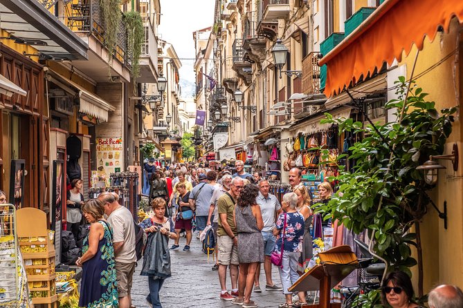 Private transfer from Naples/Salerno to Sorrento, or vice versa - What the ride is like from Naples to Sorrento