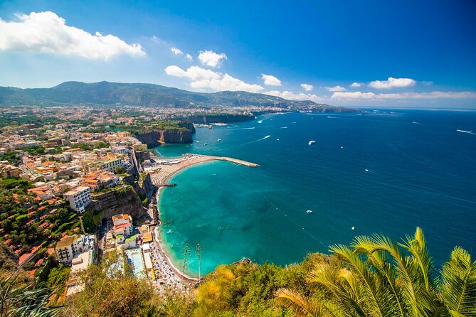 Private Transfer from Naples to Sorrento or Vice Versa - Arriving in Sorrento without a final luggage battle