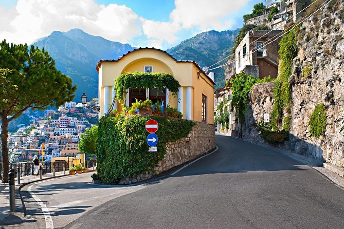 Private Transfer From Positano Hotels to Naples - From Positano’s narrow streets to Naples