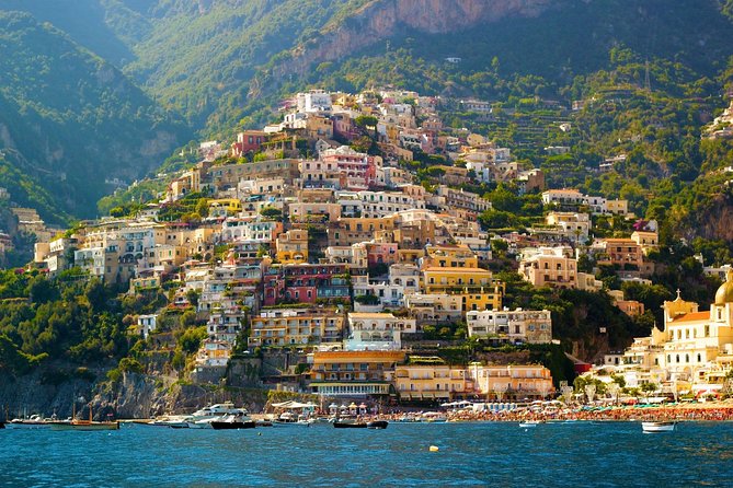 Private Transfer: From Sorrento to Positano with hotel pick-up and drop-off - The arrival in Positano