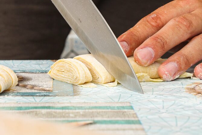 Proposal and Genuine Cooking Class - Should you book the proposal and cooking class?