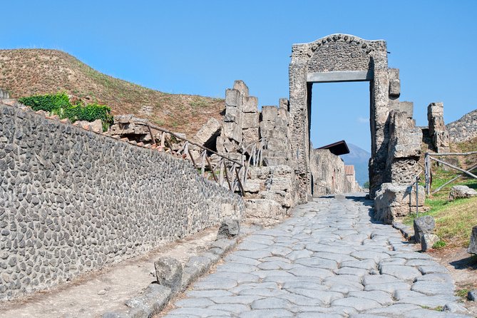 Ravello, Sorrento & Positano Private Tour - What your driver adds to the day