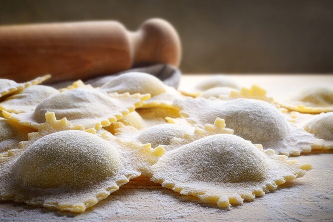 Ravioli & Tagliatelle Cooking Class at a Local's Home in Positano - A family kitchen above Positano