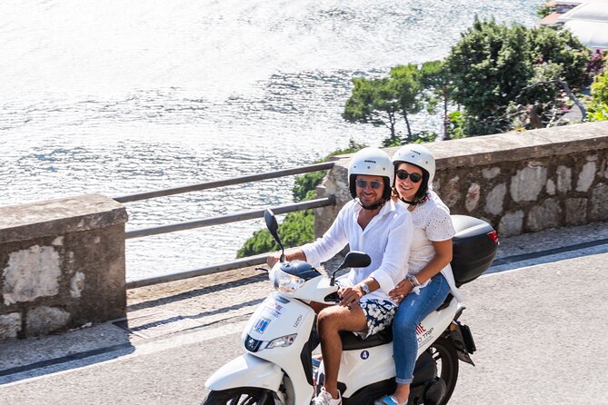 Scooter rental to visit the Amalfi Coast - Picking up the scooter on Viale Pasitea