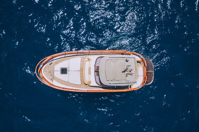 Shared boat tour to Capri from Sorrento - Why seeing Capri by boat makes a difference