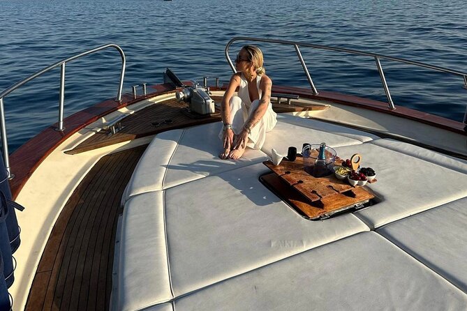 Shared Sunset Cruise from Positano with Drinks & Snacks 1.5-Hour - Is $82.27 a fair price?