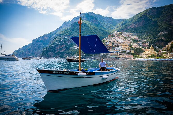 Simply Amalfi Coast Private Boat Tour con Giovanni - Why a private boat is the right way to see the coast