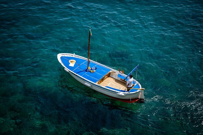 Simply Amalfi Coast Private Boat Tour con Giovanni - Conca dei Marini and Capo di Conca