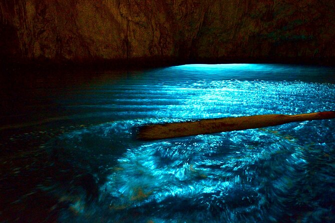 Small Group Amalfi Coast Boat Day Tour from Amalfi - Positano for 90 minutes