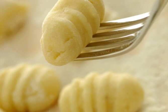 Small-Group Cooking Class in Positano: Gnocchi, Tiramisù & Drinks - Emily’s family stories are part of the lesson