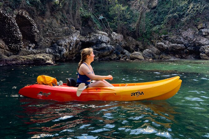 Small groups Kayak tour from Sorrento to Bagni Regina Giovanna - Should you book the Bagni Regina Giovanna kayak tour?