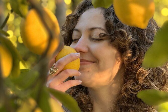 Sorrento: Authentic Lemon Experience at a Farm with Tastings - Marmalade and limoncello at the farm table