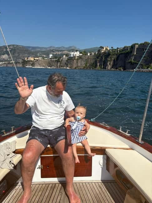 Sorrento: Boat Coastal Cruise with Swim and Limoncello - Why this one-hour cruise works so well
