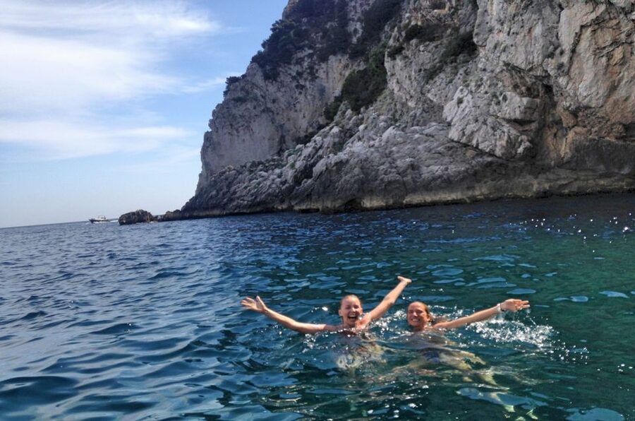Sorrento: Capri and Blue Grotto Boat Cruise with Drinks - Key points to know before booking