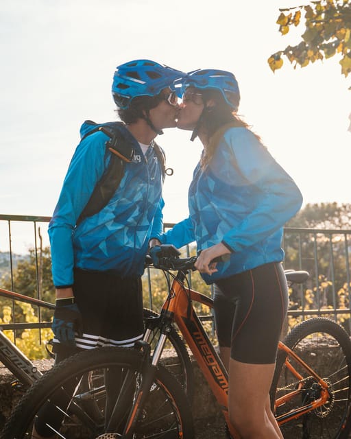 Sorrento: E-bike Oil & Lemon Tour with Tasting - Who should book this ride