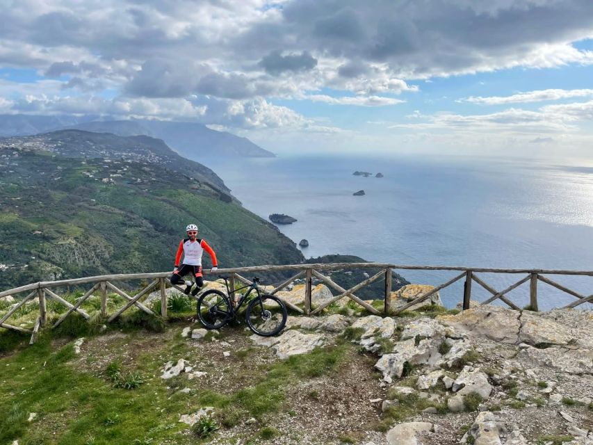 Sorrento: E-Bike Wine & Food Tour - The ride from Piazza Andrea Veniero to the countryside