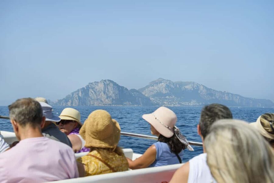 Sorrento: Full-Day Boat Tour to Positano, Amalfi and Ravello - Adding Ravello by minivan