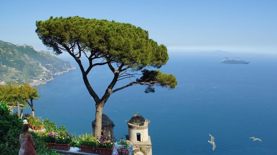Sorrento: Gems of the Amalfi Coast Small Group Tour - The included lunch and extra costs