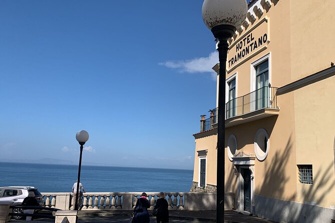 Sorrento grand tour off the beaten track with breathtaking landscapes - Piazza Sant’Antonino and the grand hotels