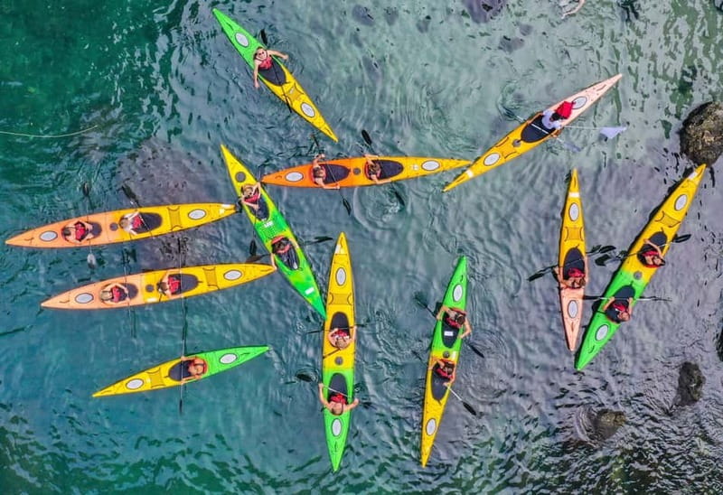 Sorrento: Guided Kayak Tour + Free 1h Paddleboarding - The 20-minute secret stop
