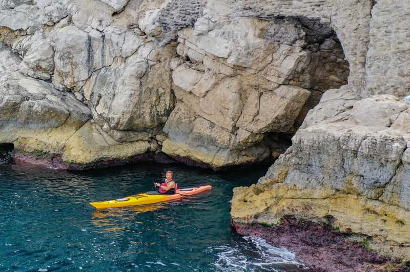 Sorrento: Guided Kayak Tour + Free 1h Paddleboarding - A friendly pace for beginners and families