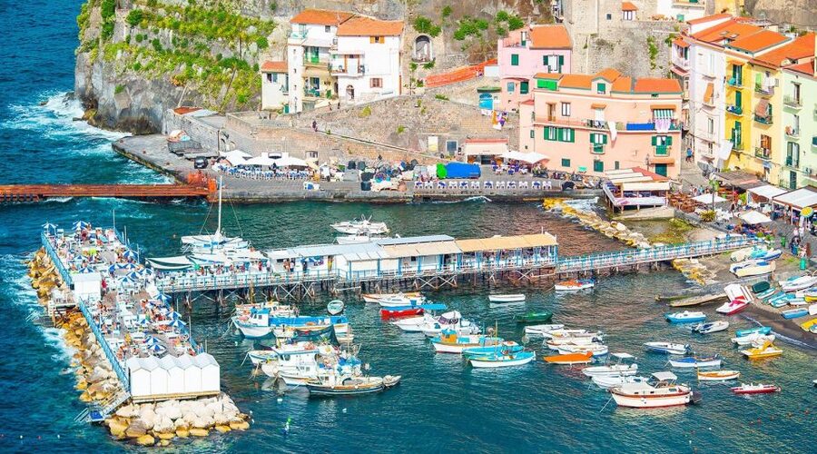 Sorrento: Guided Walking Tour & Limoncello Tasting - Vallone dei Mulini and Sorrento’s unusual setting