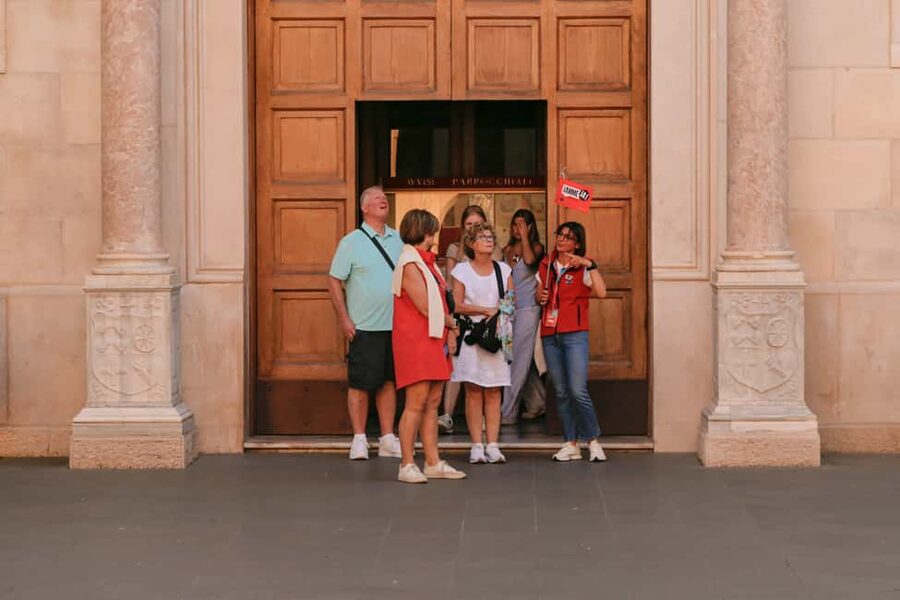Sorrento: Guided Walking Tour & Street Food Experience - The Valley of the Mills and Sorrento’s unusual hollow