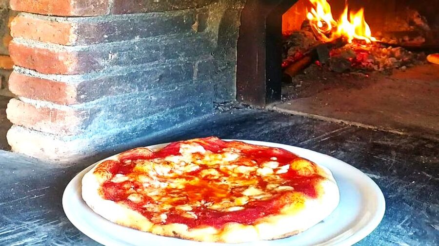 Sorrento: Half-Day Pizza Making, Wine, Limoncello & Pick-Up - Making dough, Margherita, or Marinara