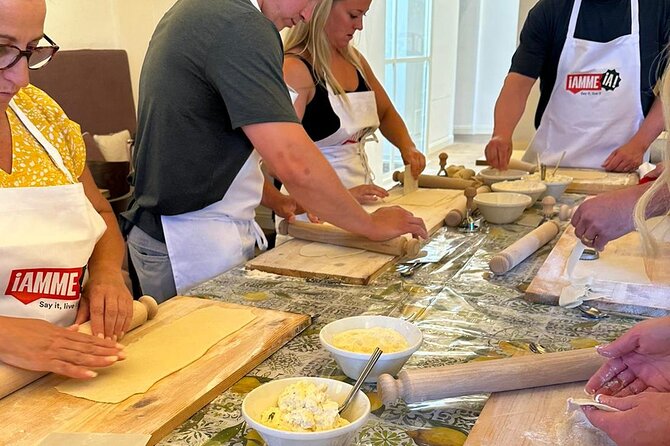 Sorrento: Hands-On Pasta, Tiramisu & Limoncello Fun Class - Limoncello, nocillo, and the Sorrento finish