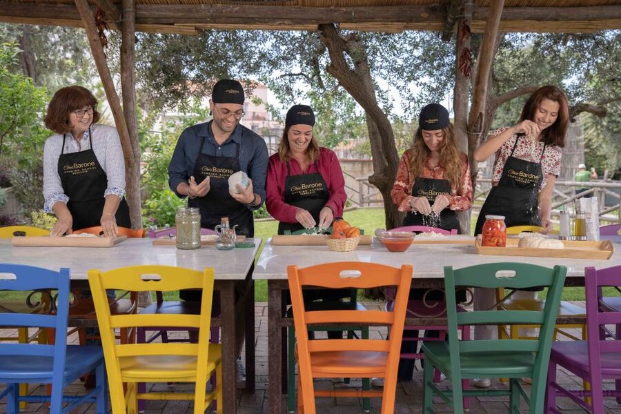 Sorrento: Pasta and Pizza Hands-On Master Class - The teaching style and group atmosphere