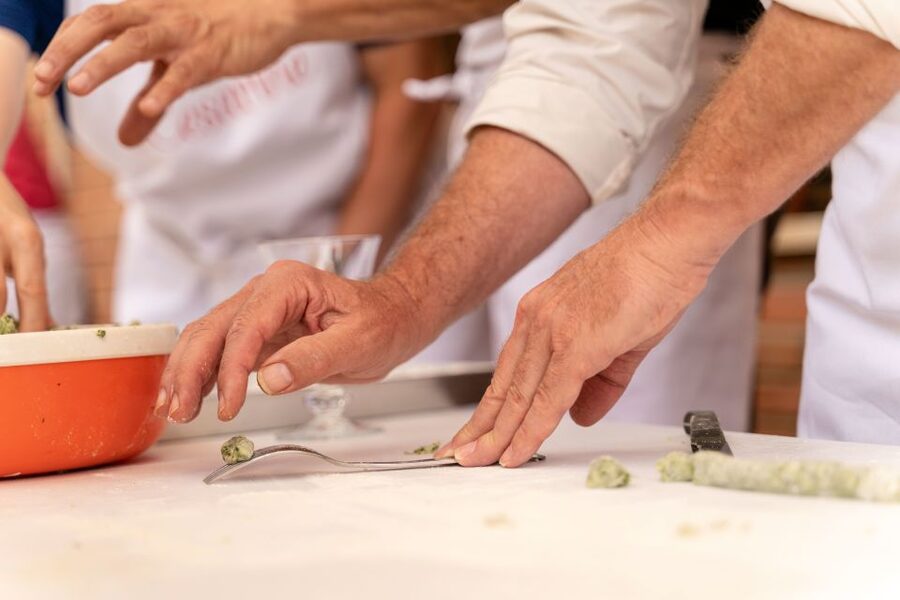 Sorrento: Pasta and Tiramisu Class at a Local's Home - What makes this Sorrento cooking class special