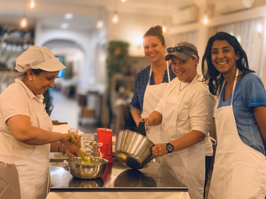 Sorrento: Pasta and Tiramisu Cooking Class with Wine - At a glance