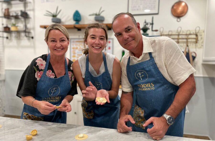 Sorrento: Pasta Masterclass with a Meal and Wine - Shaping tortelloni, spaghetti, and ravioli