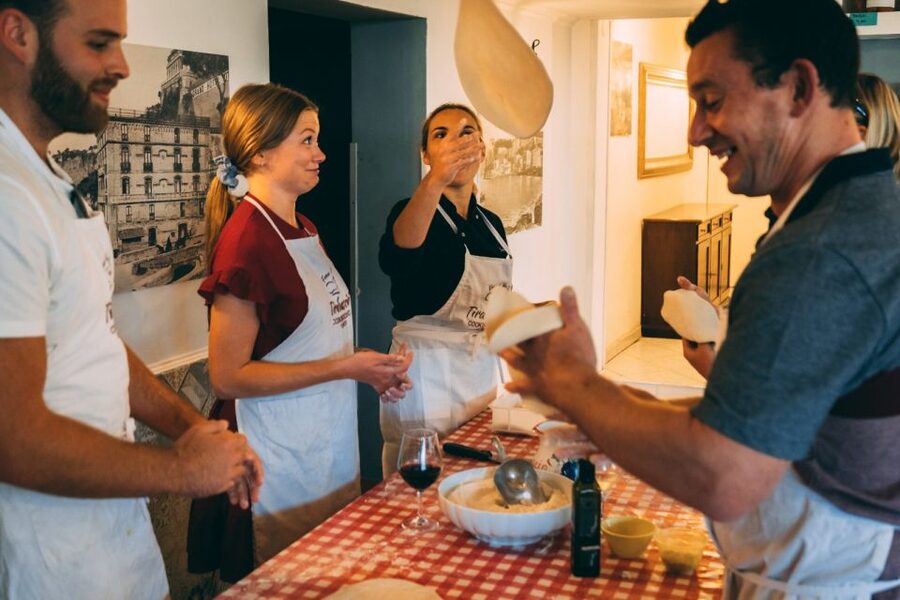 Sorrento: Pizza Making Class at Tirabusciò Cooking School - From central Sorrento to the hills above town