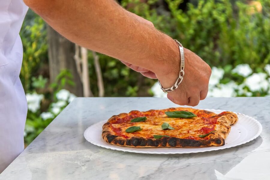 SORRENTO: Pizza School Mastering Neapolitan Delights - Why the short format works in Sorrento