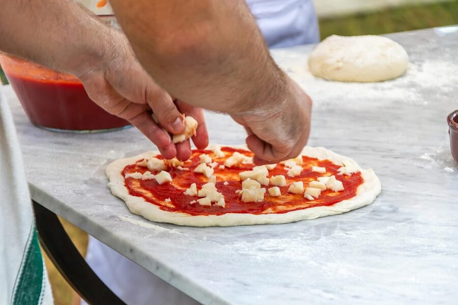 SORRENTO: Pizza School Mastering Neapolitan Delights - The minivan pickup is part of the deal