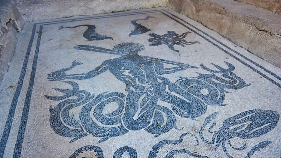 Sorrento: Pompeii & Herculaneum Tour with Skip-the-Line - What the lunch adds to a packed day