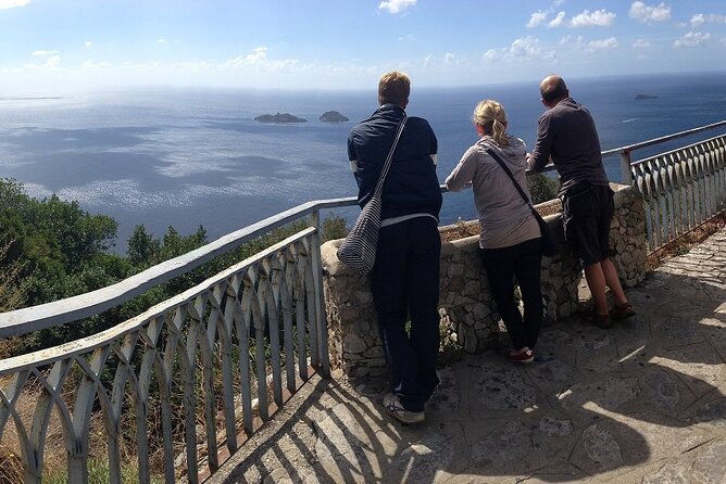 Sorrento/Positano: Private Amalfi Coast Tour by Vintage Fiat 600 - Starting in Sorrento at Piazza Tasso