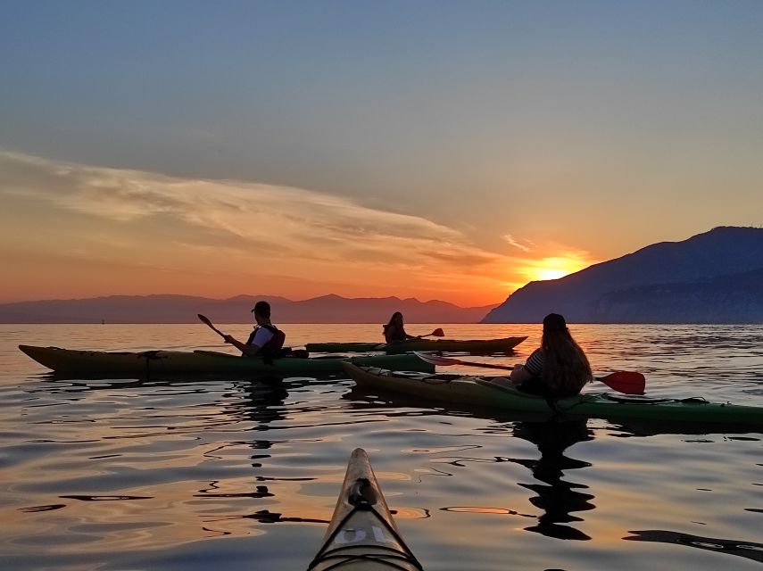 Sorrento: Premium Kayaking Experience with Swimming - Key points to know before you paddle