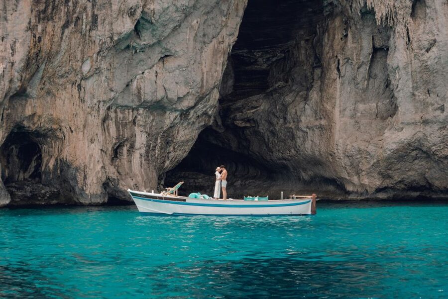 Sorrento: Private Photo Shoot with a PRO Photographer - Is $508.15 good value for up to five people?