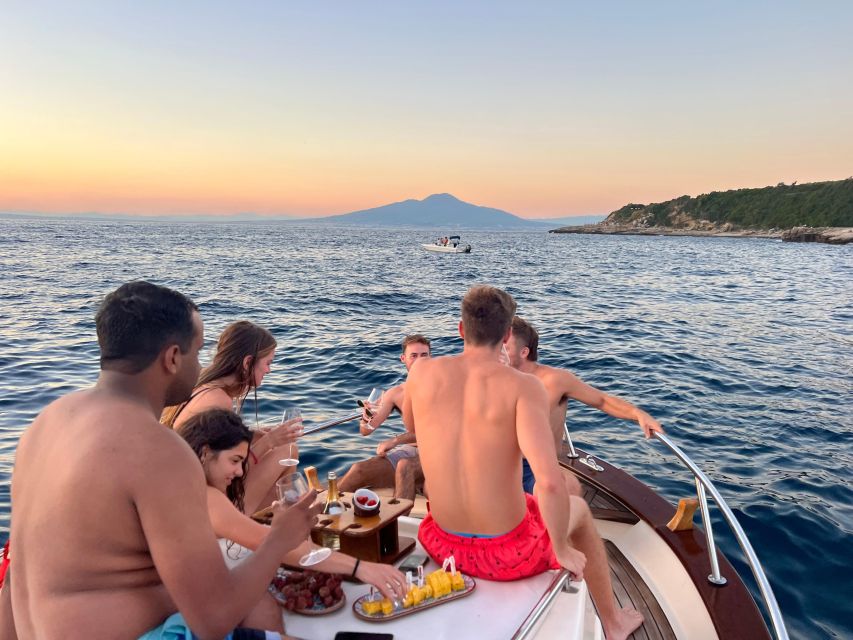 Sorrento: Private Sunset Boat Tour with Music and Aperitif - A two-hour or three-hour evening?