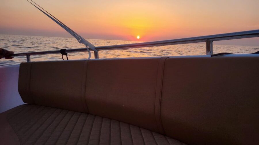 Sorrento: Private Sunset Cuise with Prosecco and Limoncello - What happens at Marina Grande