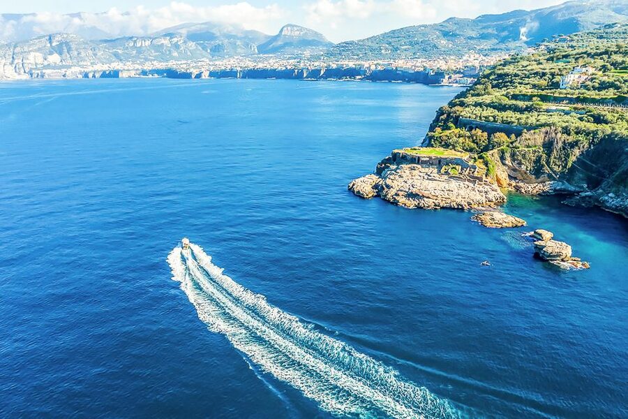 Sorrento: Sightseeing Cruise with Limoncello Tasting - Boarding at Marina Piccola