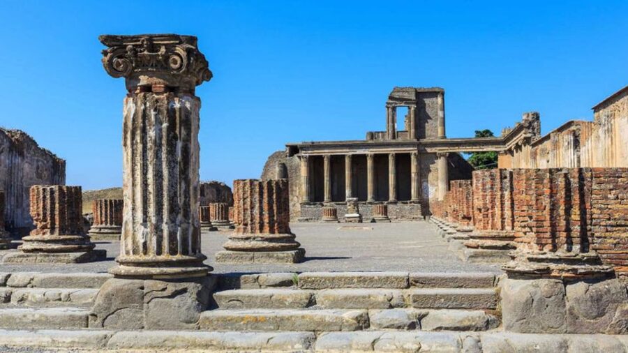 Sorrento: Skip-the-Line Pompeii Express Tour by Train - Key points to know