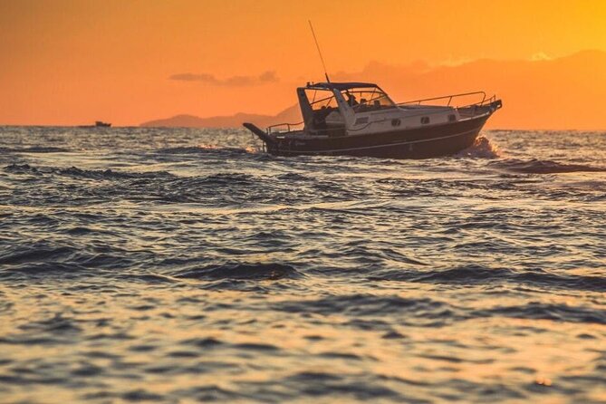 Sorrento Sunset Aperitif Cruise: Sip, Sail & Soak in the Views - The return toward Sorrento