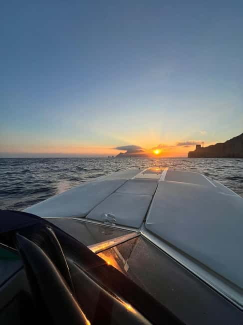 Sorrento: Sunset Coastal Boat Tour with Aperitif - Punta Campanella and the edge of the peninsula