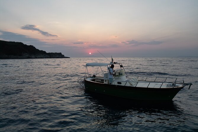 Sorrento Sunset Private Tour - Premium 28ft Boat - Is $361.23 a good value?