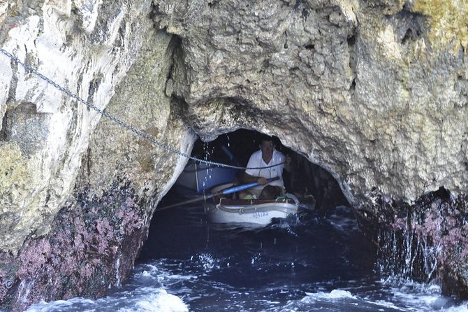 Sorrento to Capri: Small Group Boat Tour with Blue Grotto - The Faraglioni, Capri’s signature rocks